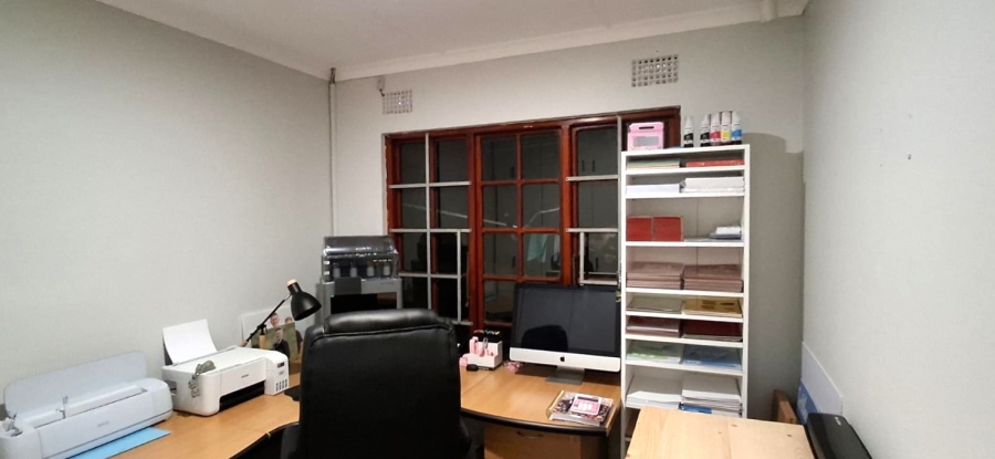 3 Bedroom Property for Sale in Amalinda Eastern Cape